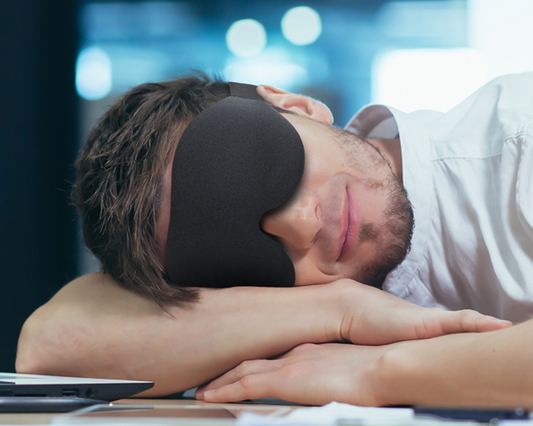 💤 Can a Sleep Mask Really Help Calm My Mind?